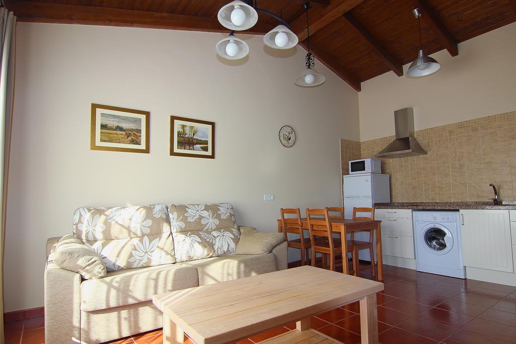 Apartamentos Rurales Senda Costera Hontoria Екстериор снимка
