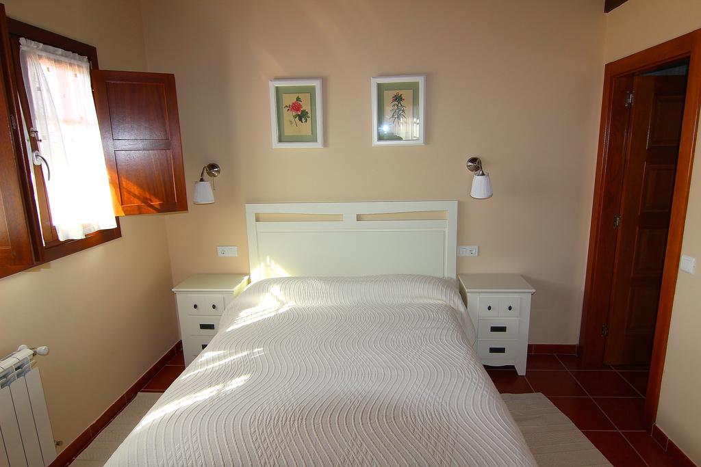 Apartamentos Rurales Senda Costera Hontoria Стая снимка