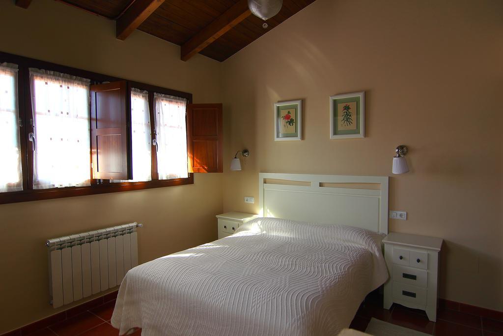Apartamentos Rurales Senda Costera Hontoria Стая снимка