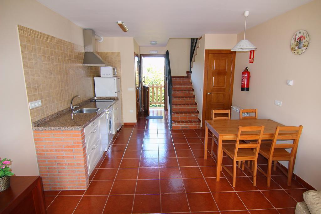 Apartamentos Rurales Senda Costera Hontoria Стая снимка