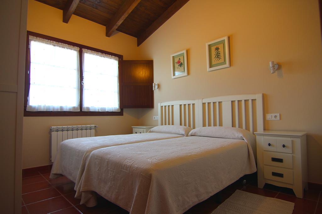 Apartamentos Rurales Senda Costera Hontoria Стая снимка